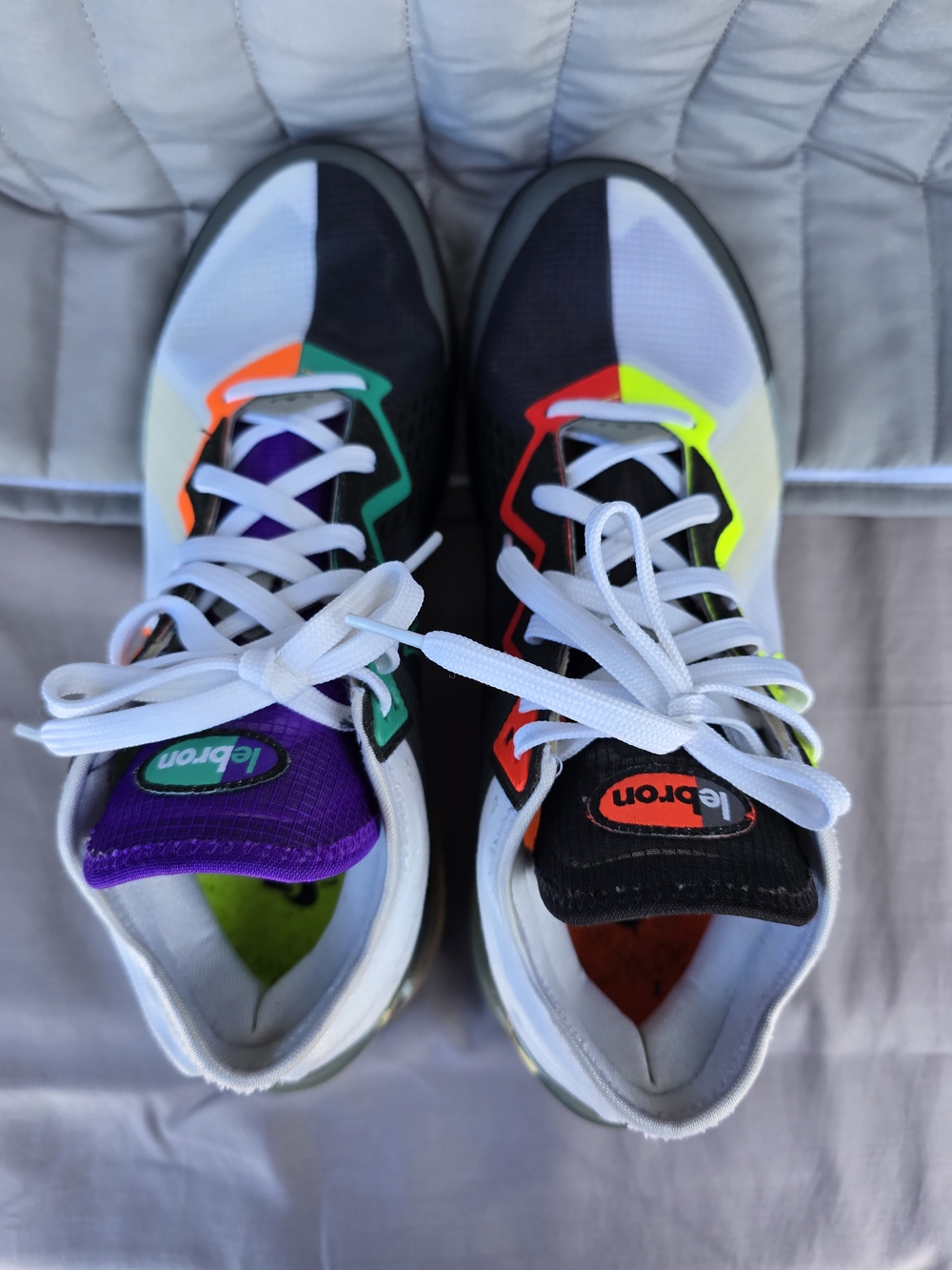 Nike LeBron 18 Low
